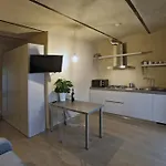 Cascina Bricco San Pietro Bed & Wine 4* Monforte dʼAlba