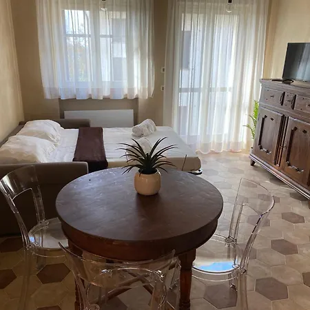 Cascina Bricco San Pietro Bed & Wine 4* モンフォルテ・ダルバ