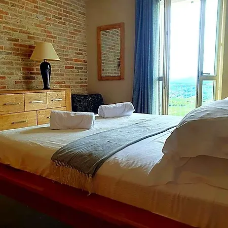 Cascina Bricco San Pietro Bed&wine Aparthotel Monforte dʼAlba